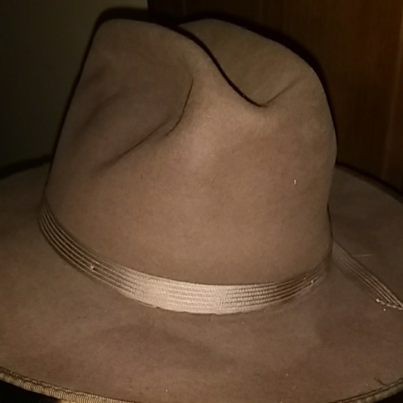 Hat - Picture 2 of 5